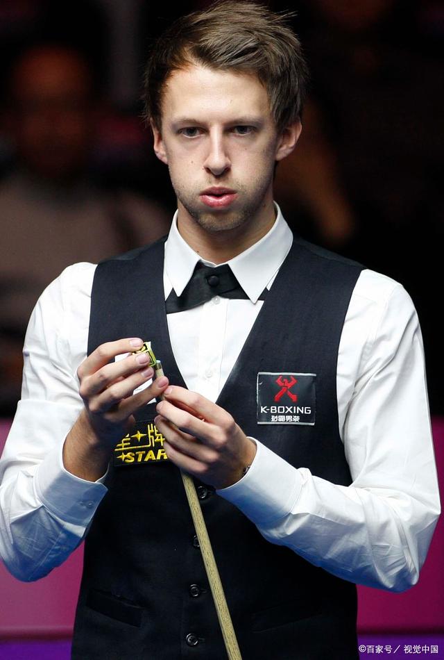 他在世界各 他在世界各