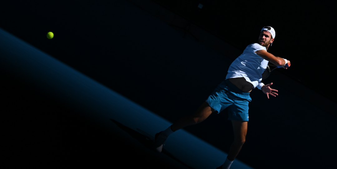 让他跑出了 让他跑出了