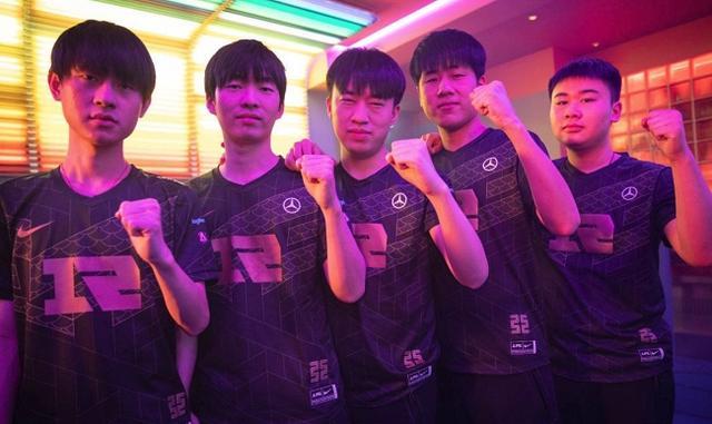 术团队的支 术团队的支