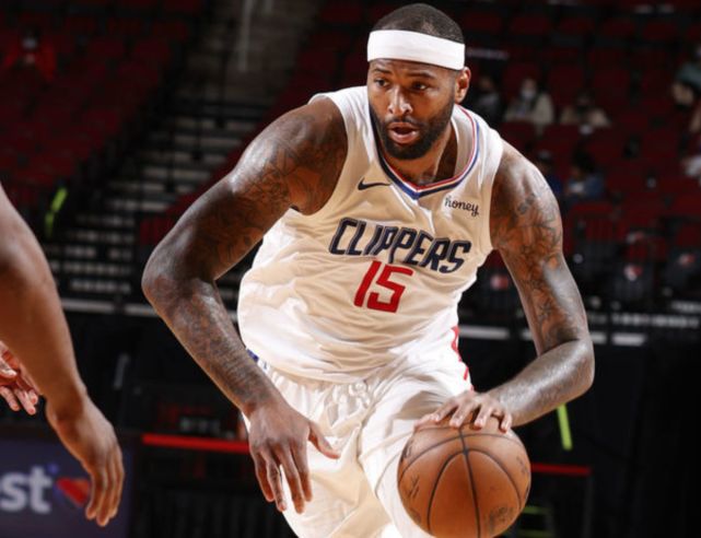 他用一记后 他用一记后