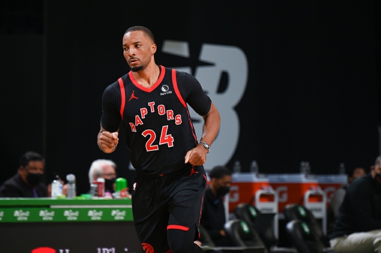 心球员进行 心球员进行